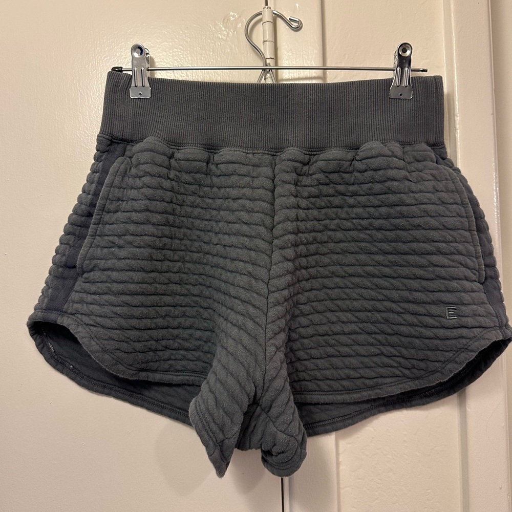 Everlane Gray Athletic Shorts with Quilted/Ribbed Texture